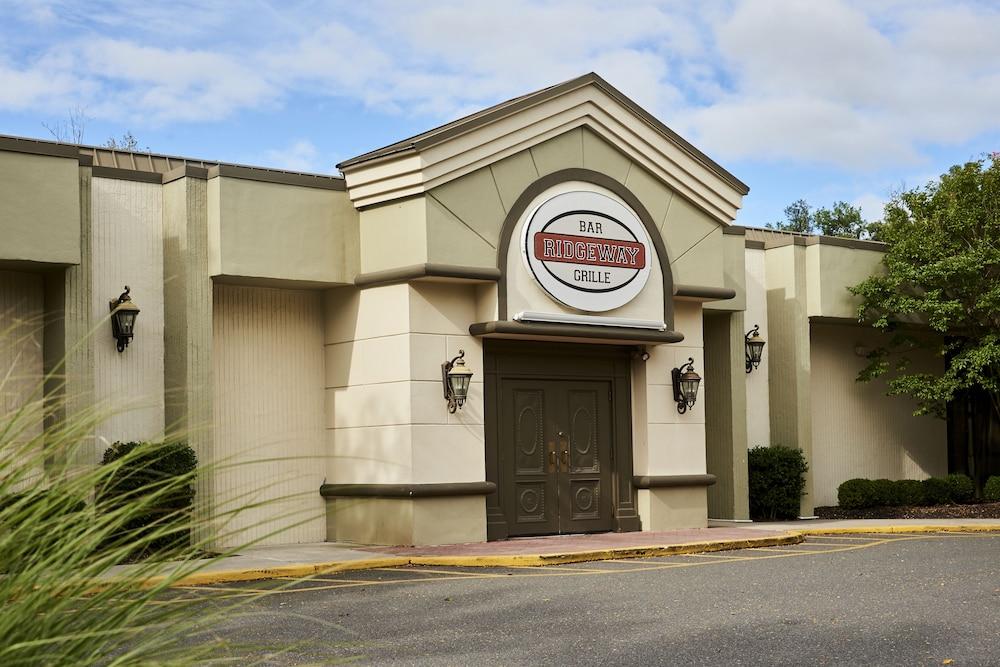 Doubletree By Hilton Princeton Exterior foto